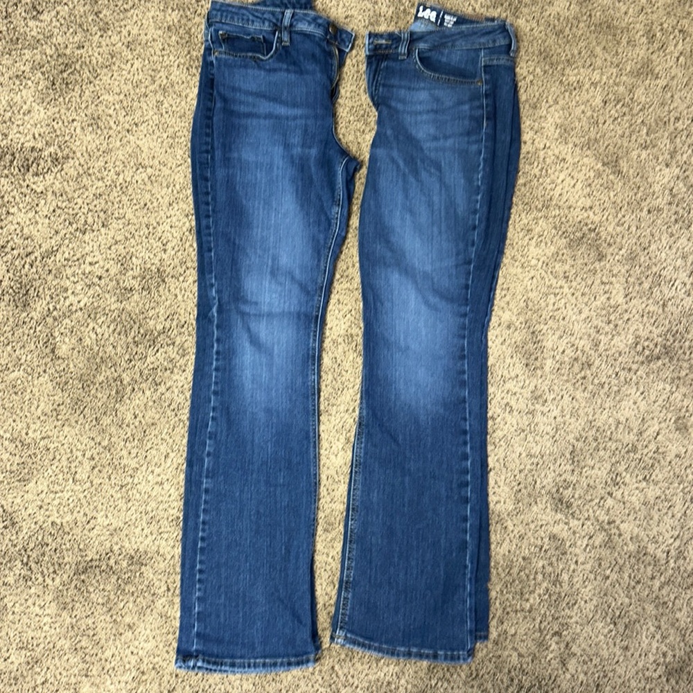 2 pair regular fit  Lee bootcut Jeans